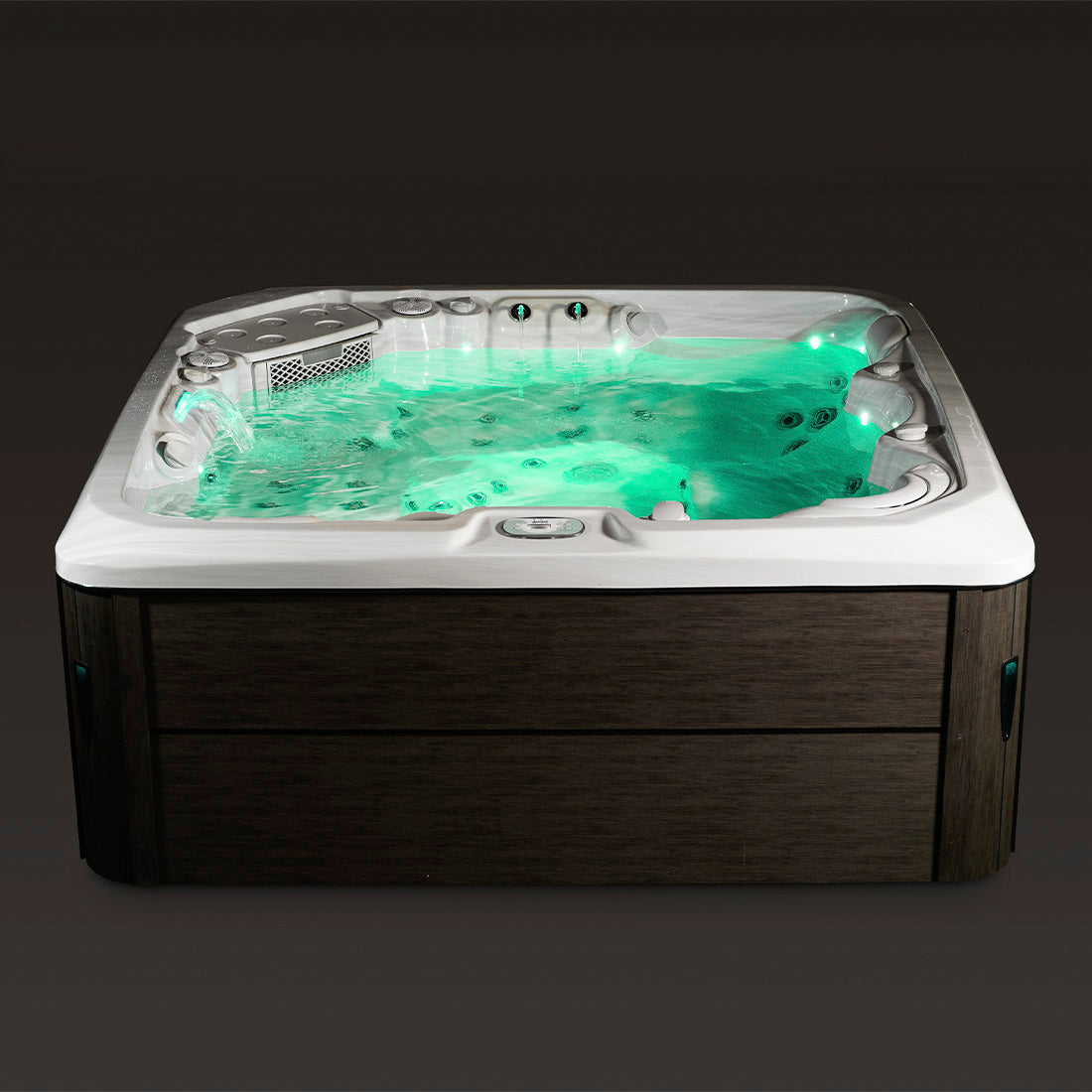 Opium – Luksus Udendørs Spa til 5 personer